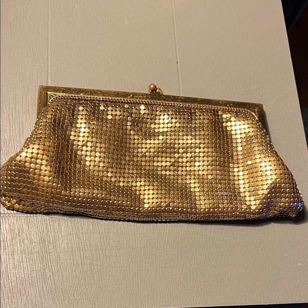 Vintage Whiting and Davis Gold Mesh Evening Mini Clutch